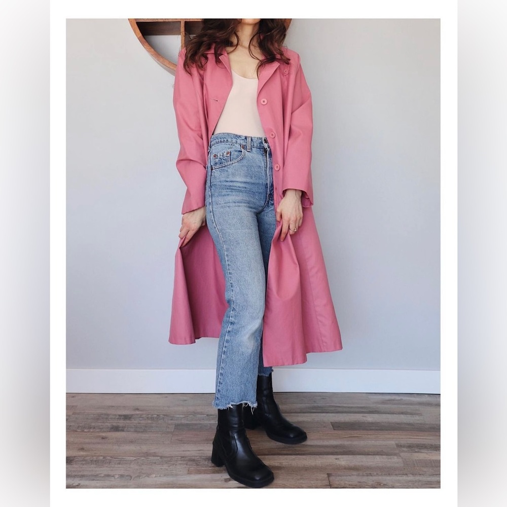 Women's Pink Trench Coat - Picture 3 of 4